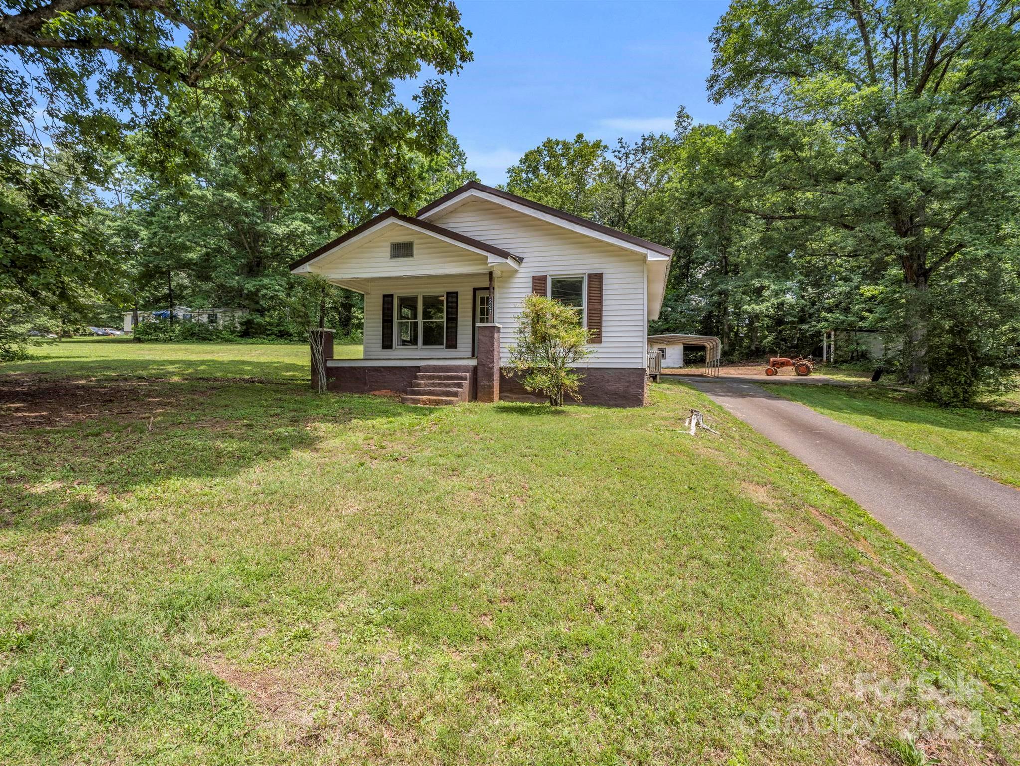 221 W Church Street Bostic NC 28018