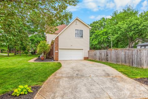 1305 Mill Race Lane Matthews NC 28104
