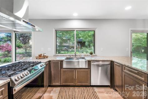 135 Scarlet Drive Fletcher NC 28732