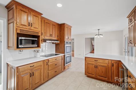 735 Macedonia Road Asheville NC 28804