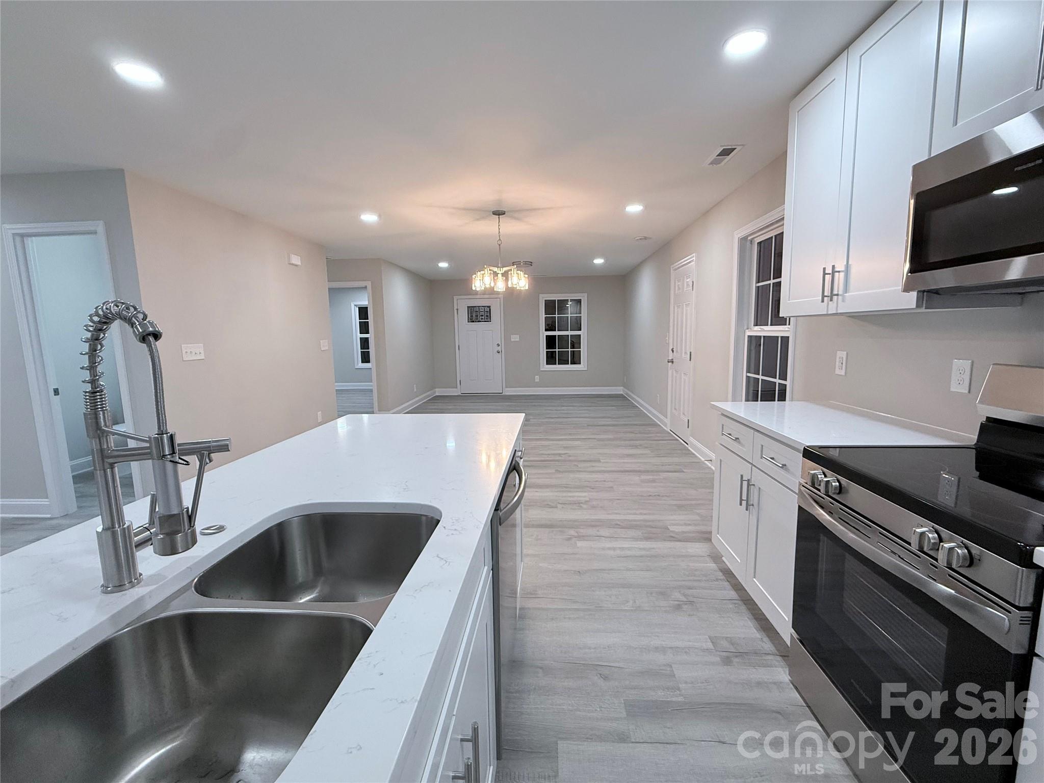 124 Peace Lane Mooresville NC 28115