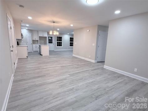 124 Peace Lane Mooresville NC 28115