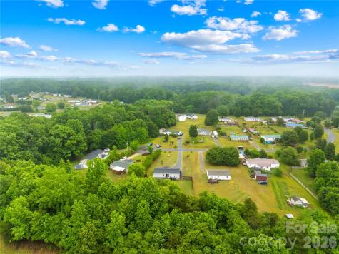 139 Gayle Drive Troutman NC 28166