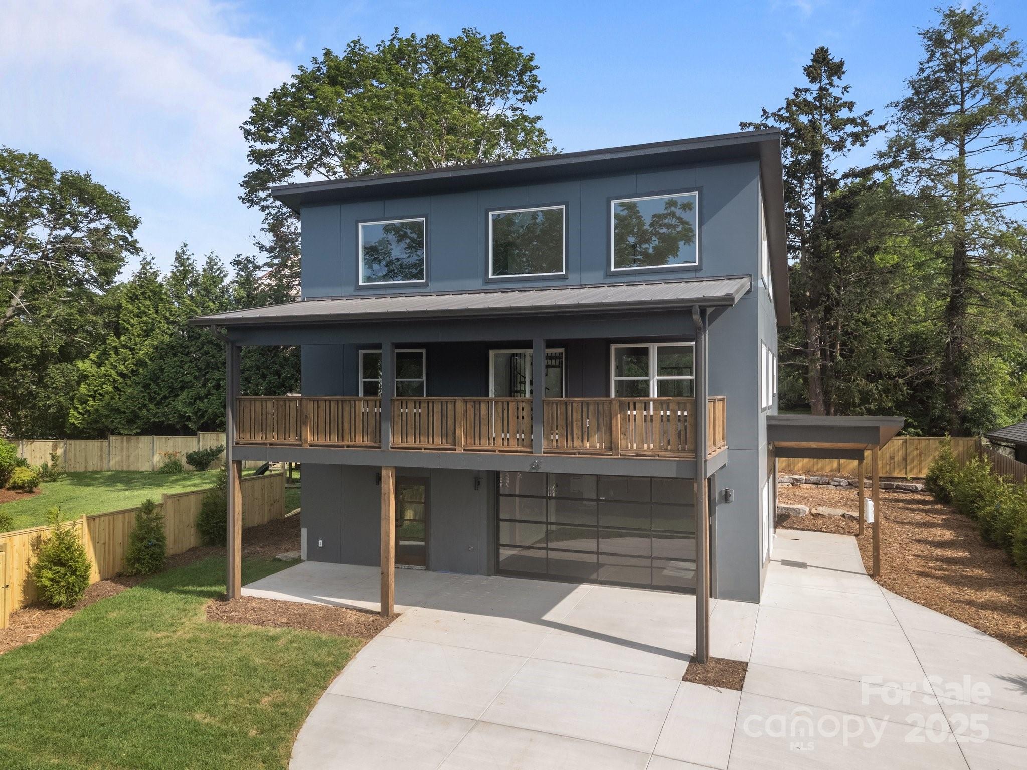 34 Woodrow Avenue Asheville NC 28801