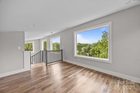 34 Woodrow Avenue Asheville NC 28801