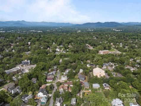 34 Woodrow Avenue Asheville NC 28801