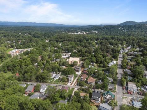 34 Woodrow Avenue Asheville NC 28801