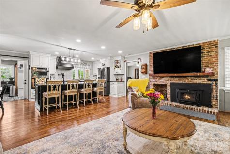 9116 Highland Creek Parkway Charlotte NC 28269