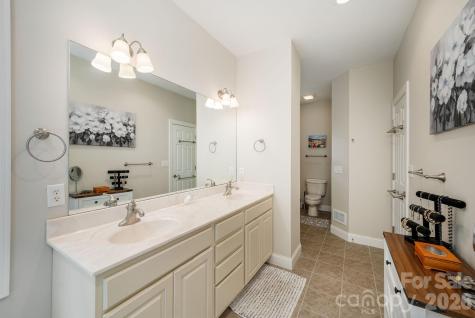 113 Chancery Court Flat Rock NC 28731