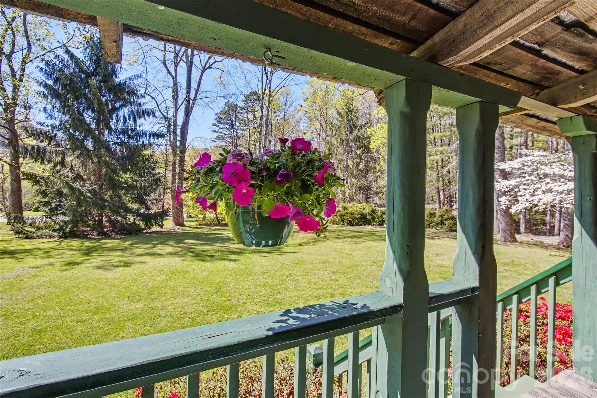 51 Hawks Landing Weaverville NC 28787