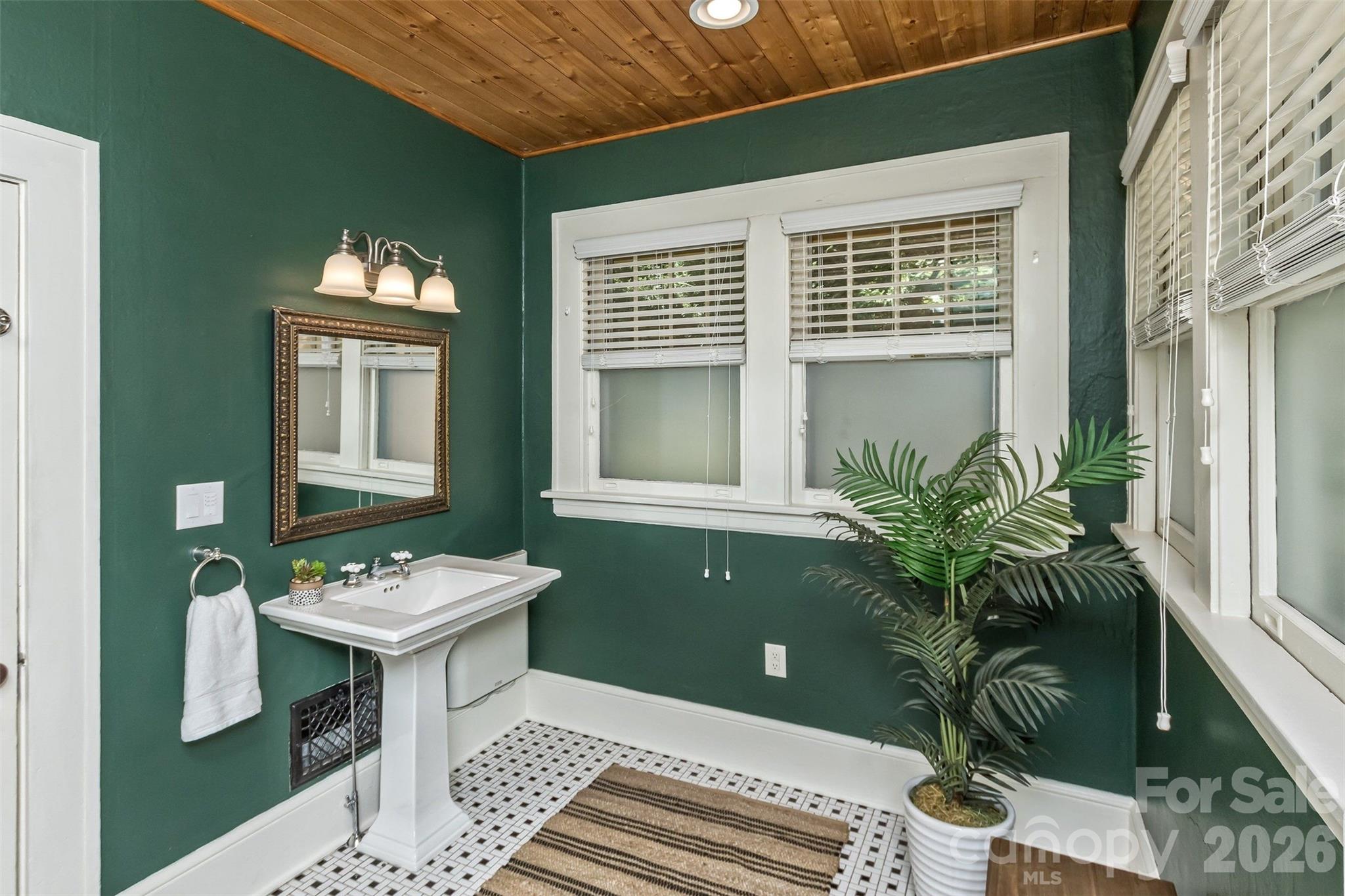 178 Coleman Avenue Asheville NC 28801