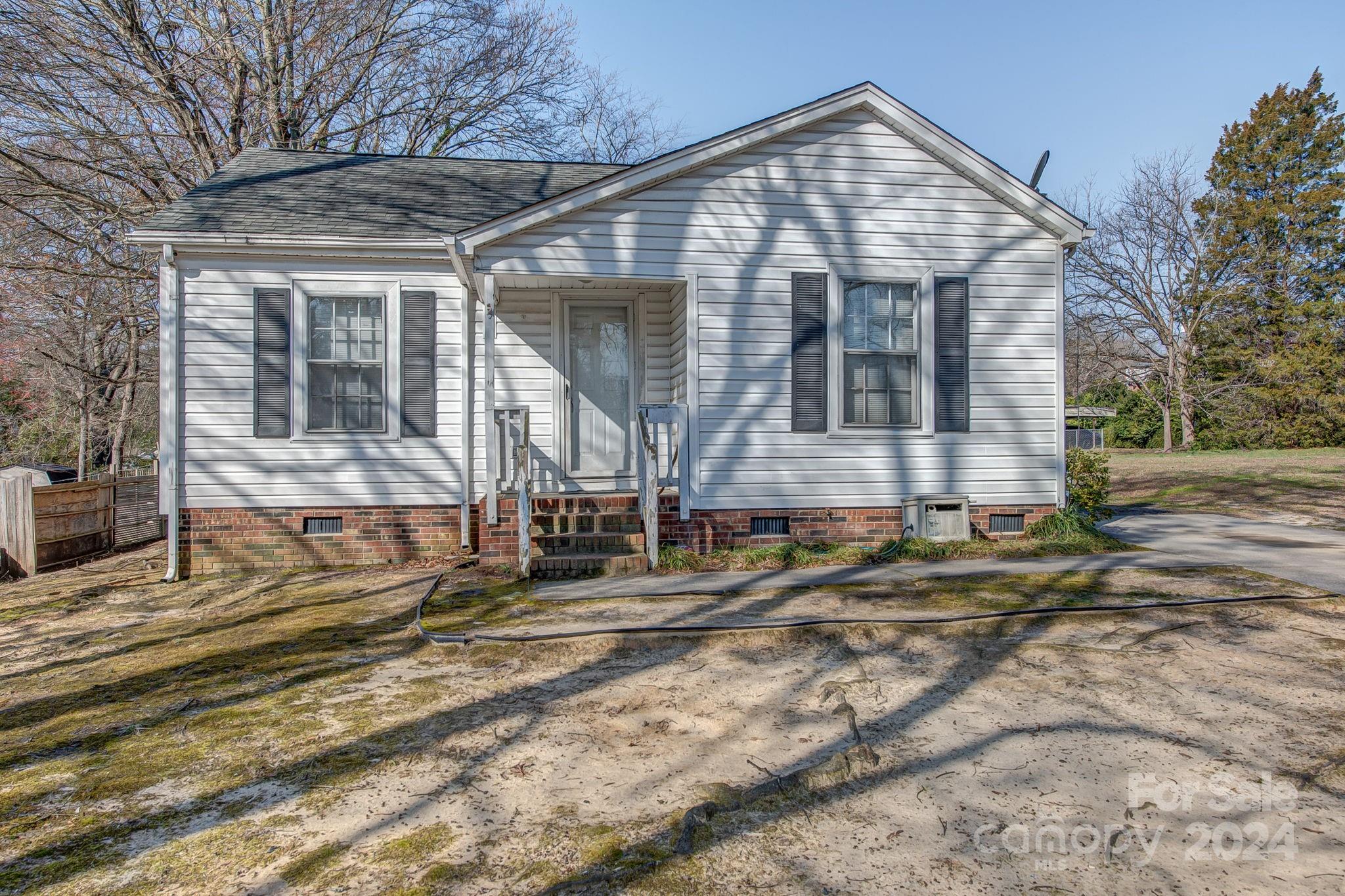 803 Dewey Street Gastonia NC 28054