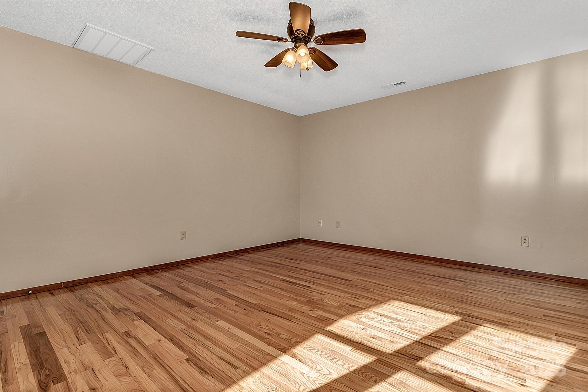 10 Lavender Lane Candler NC 28715