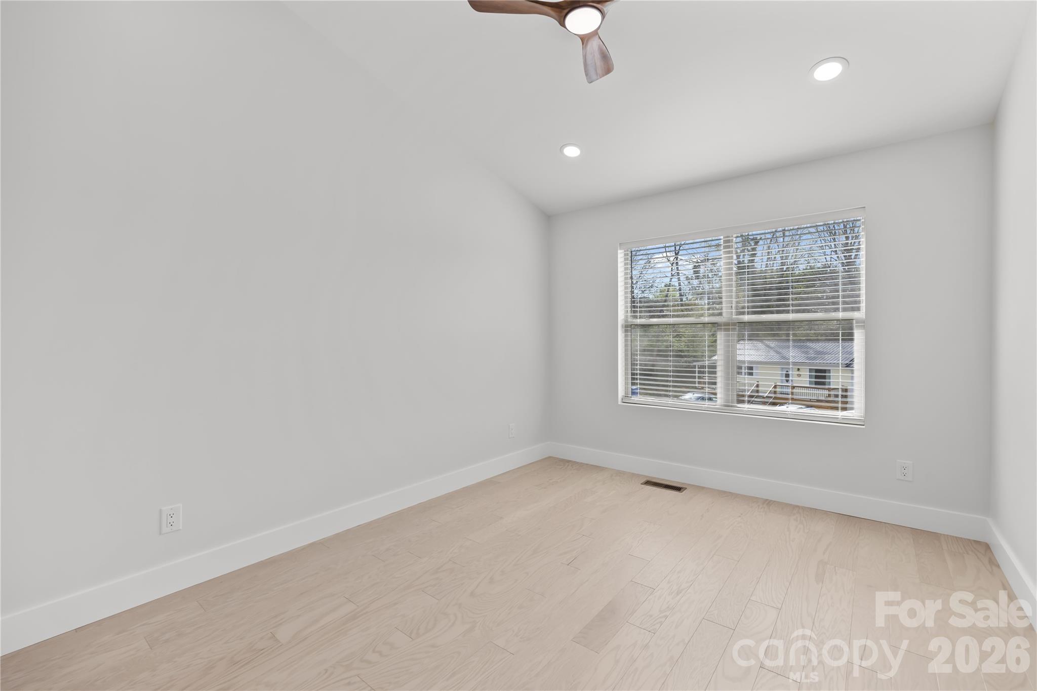 89 Oakley Road Asheville NC 28803
