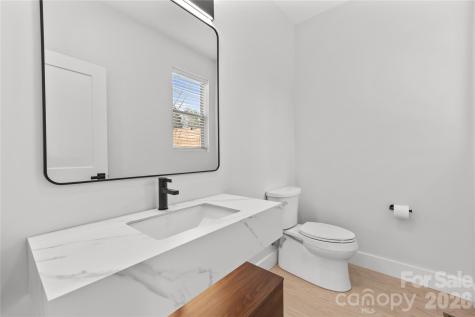 89 Oakley Road Asheville NC 28803