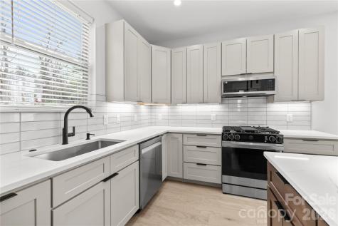 89 Oakley Road Asheville NC 28803