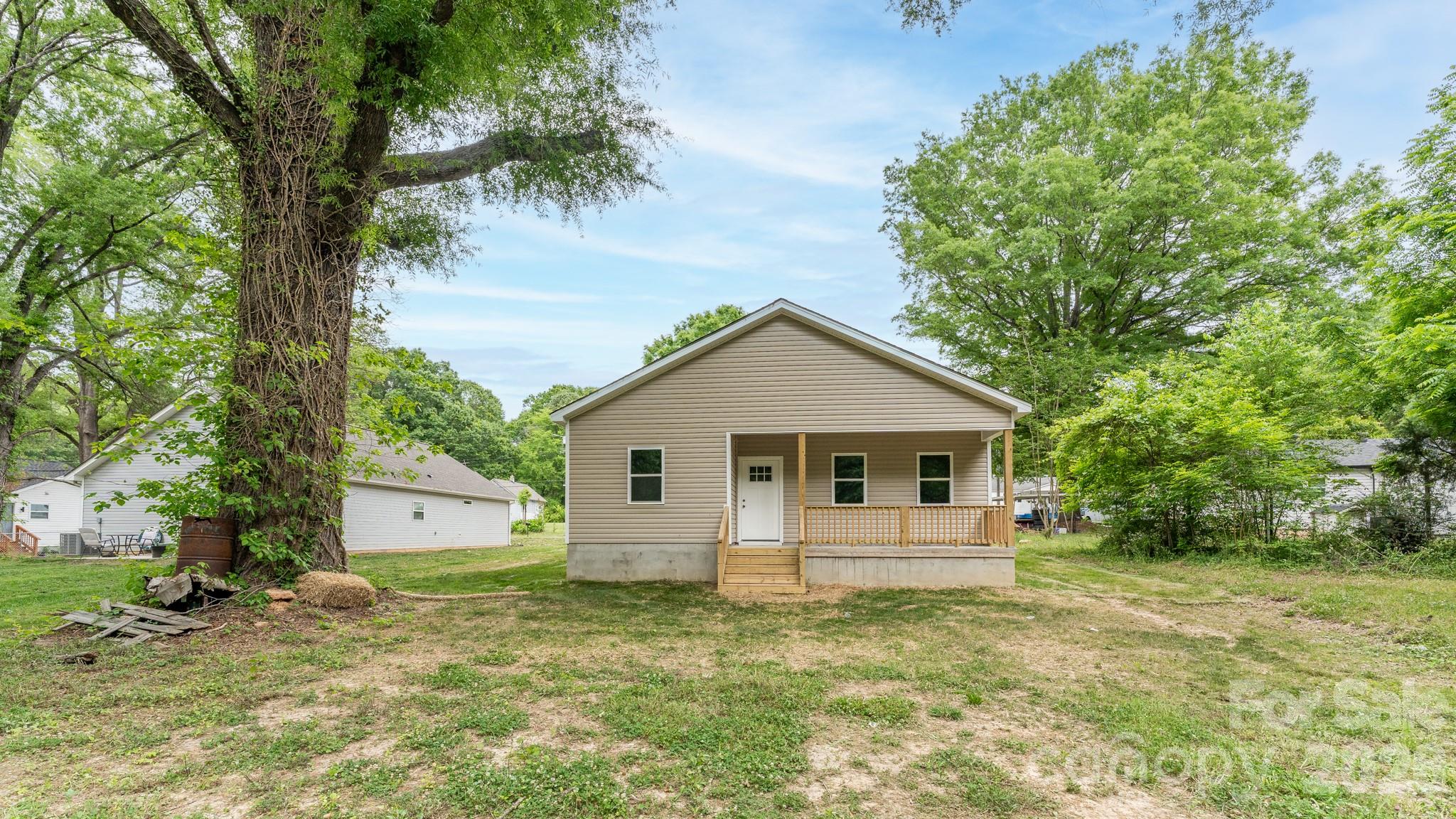 1019 N Ransom Street Gastonia NC 28052