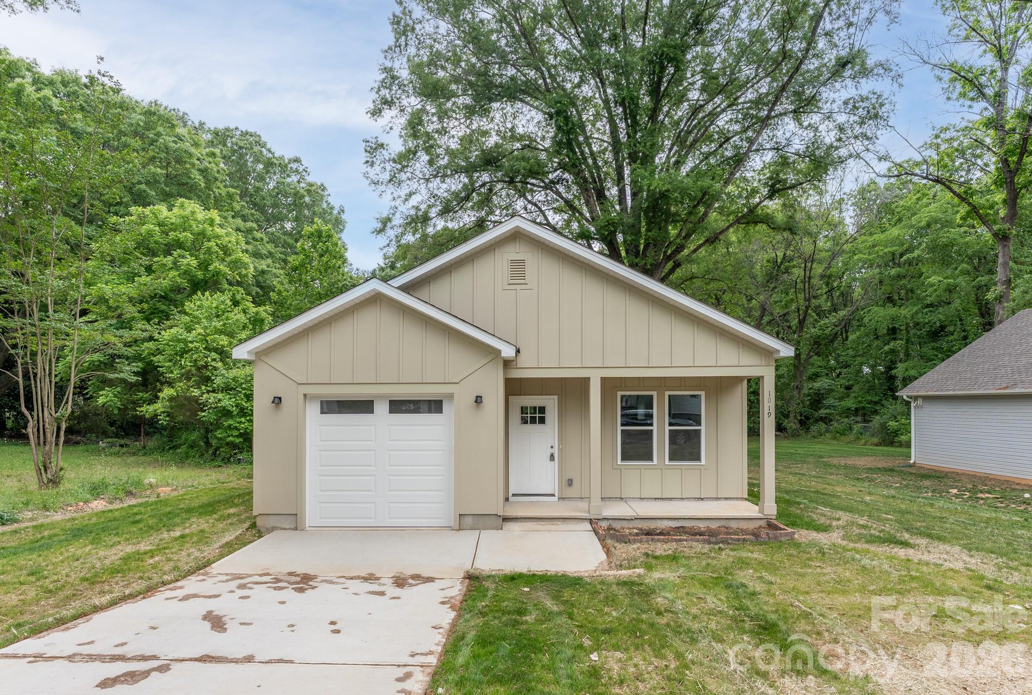 1019 N Ransom Street Gastonia NC 28052