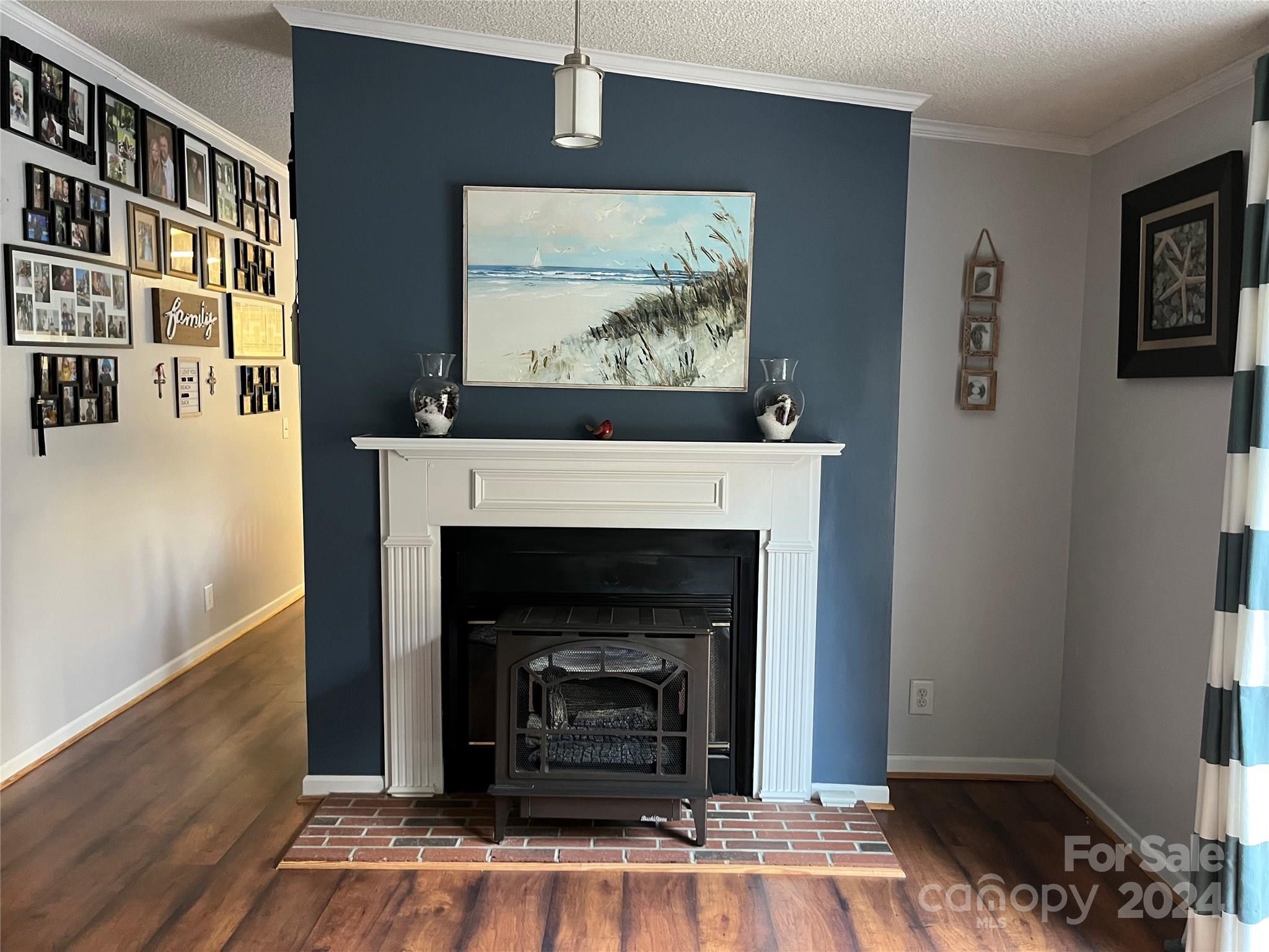 28 Sky Way Lane Burnsville NC 28714