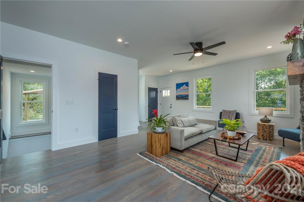 125 Waynesville Avenue Asheville NC 28806