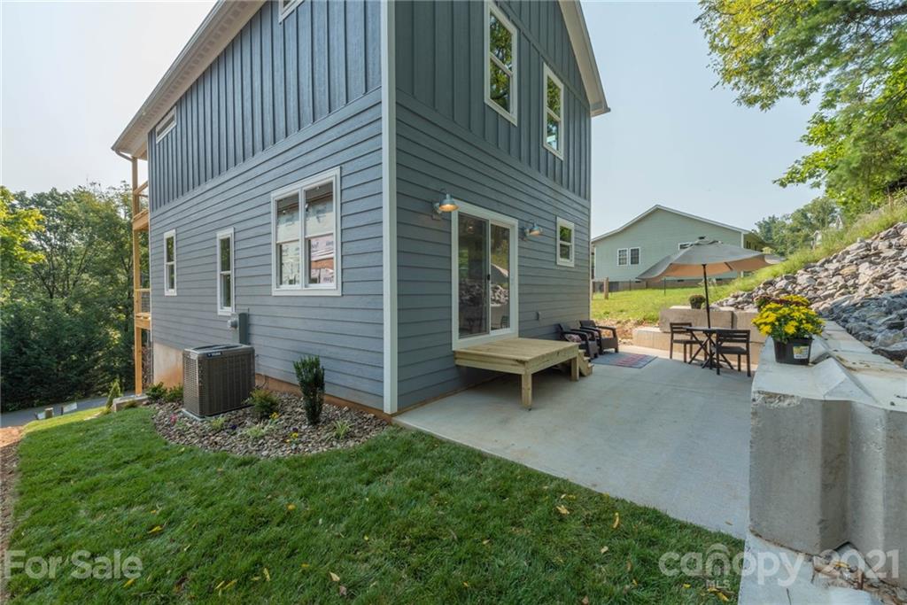 125 Waynesville Avenue Asheville NC 28806