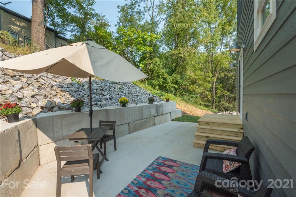 125 Waynesville Avenue Asheville NC 28806