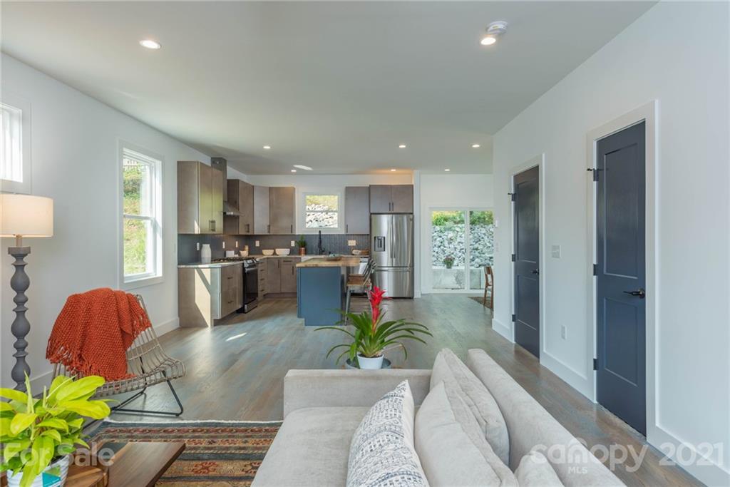 125 Waynesville Avenue Asheville NC 28806