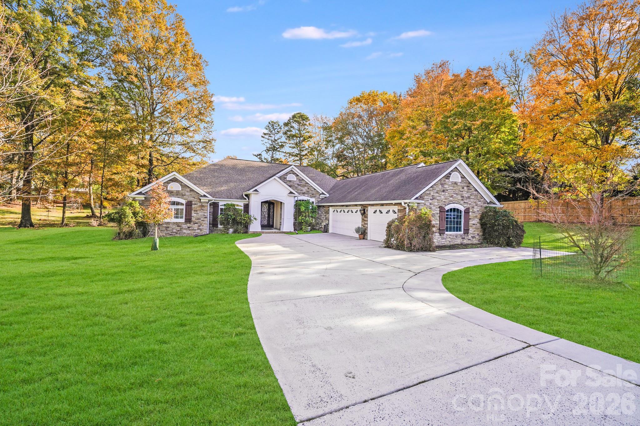 5329 Kuykendall Road Charlotte NC 28270