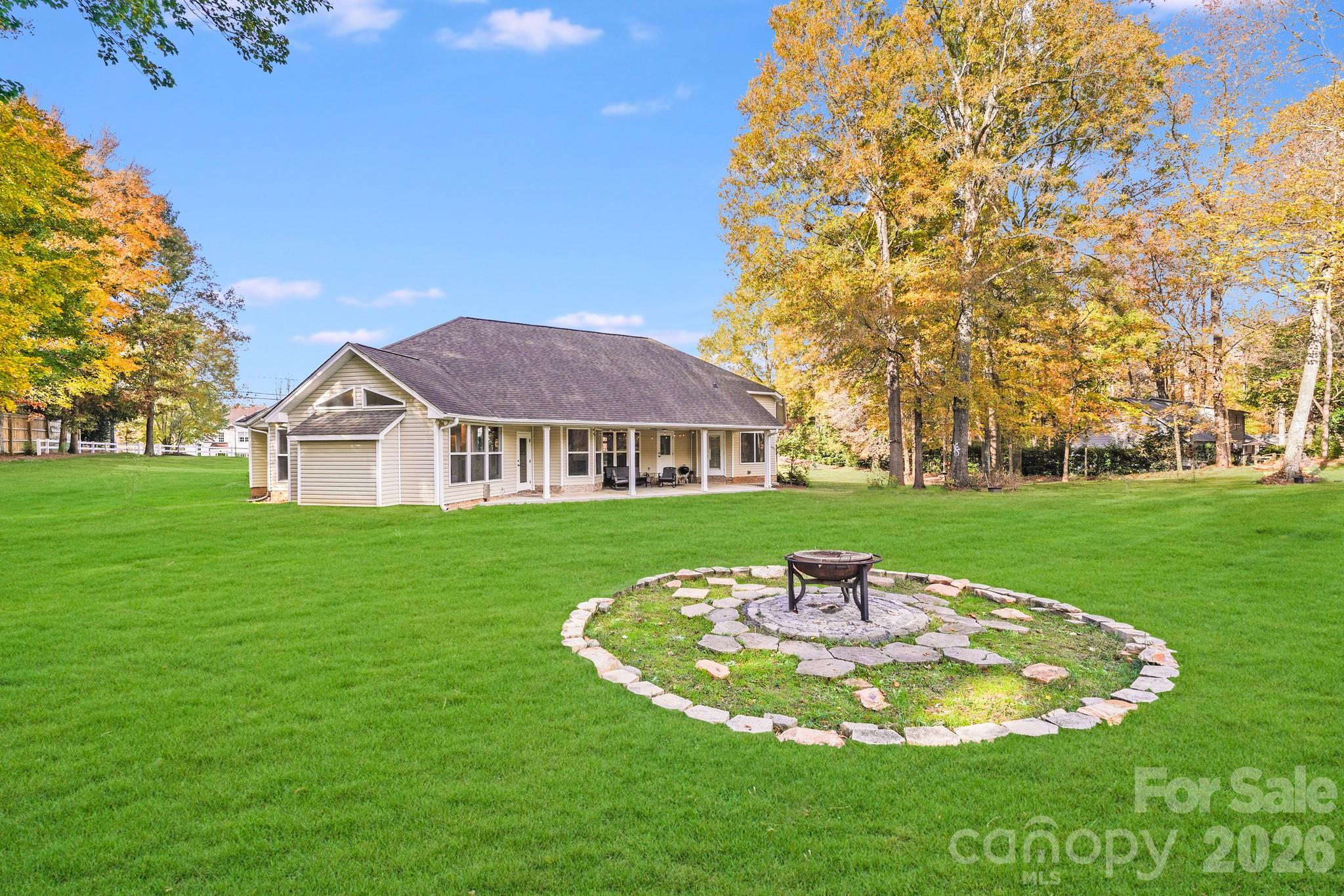 5329 Kuykendall Road Charlotte NC 28270