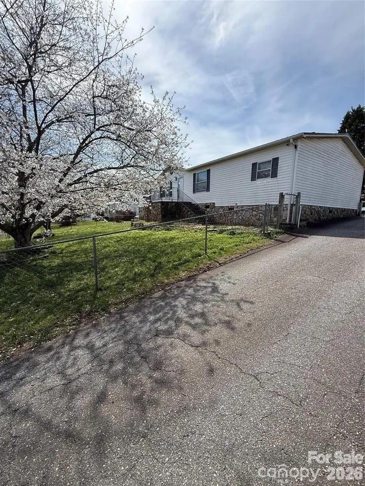 5141 Gold Finch Court Granite Falls NC 28630