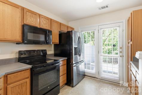 2548 Brackley Place NW Concord NC 28027