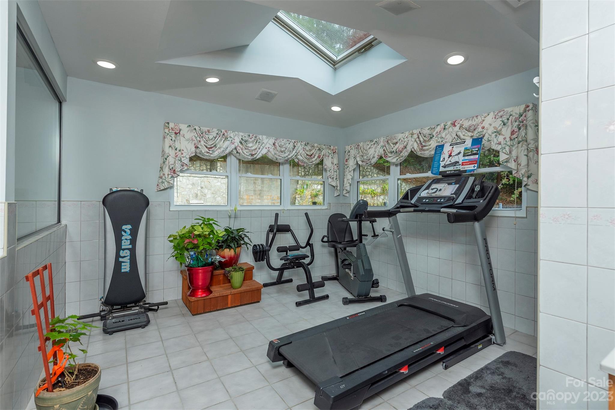 112 Churchill Downs Drive Fairview NC 28730