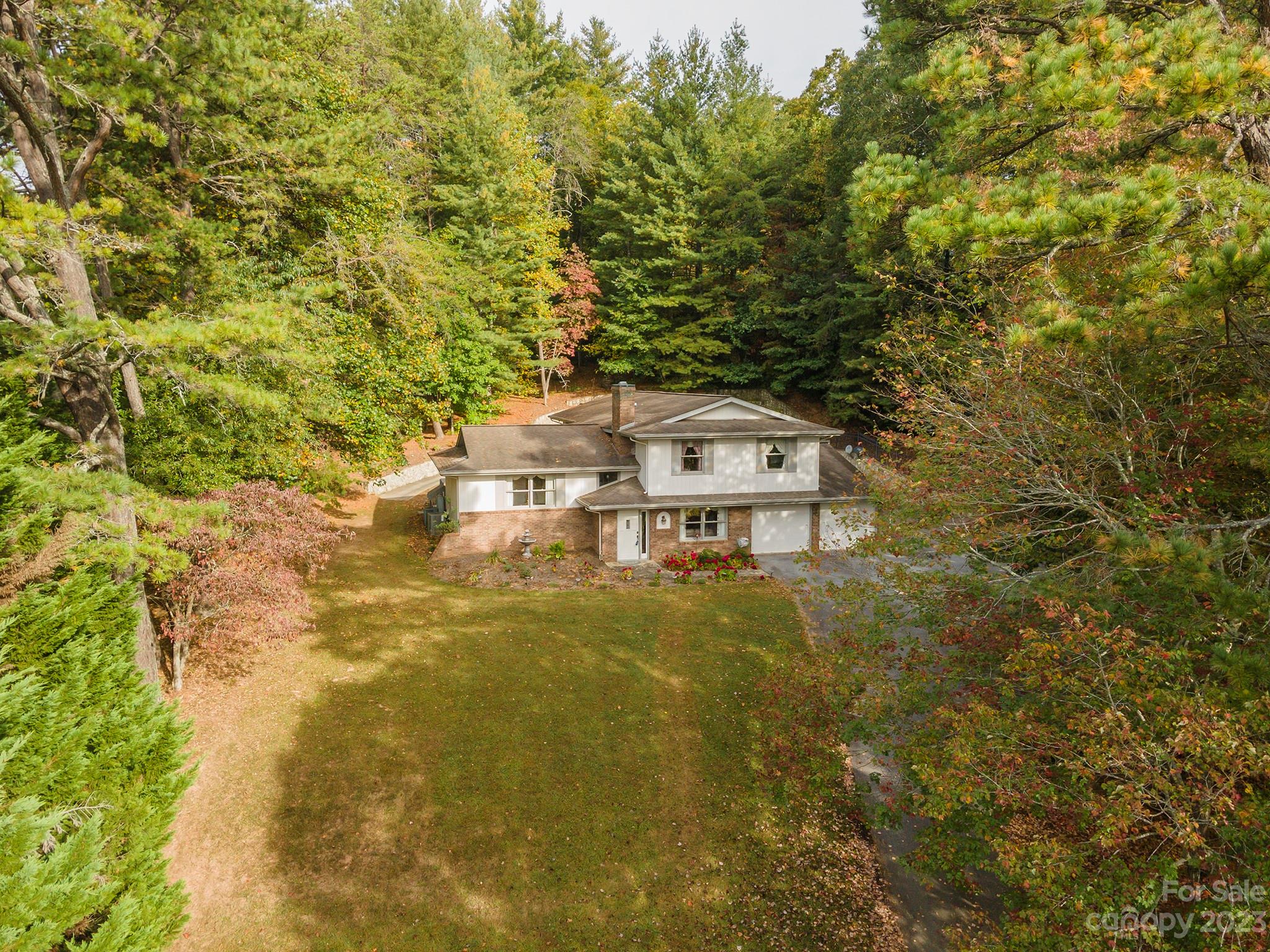112 Churchill Downs Drive Fairview NC 28730