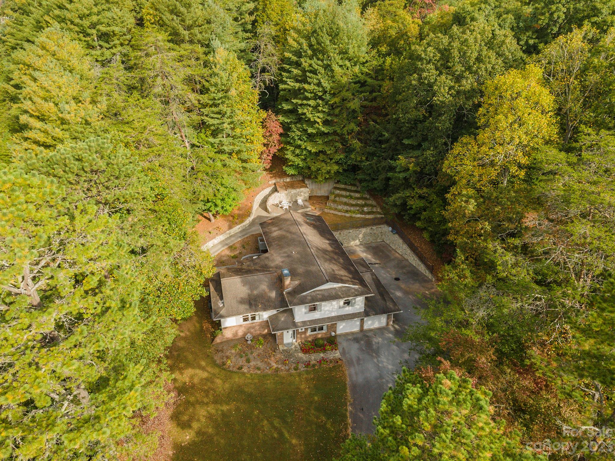 112 Churchill Downs Drive Fairview NC 28730