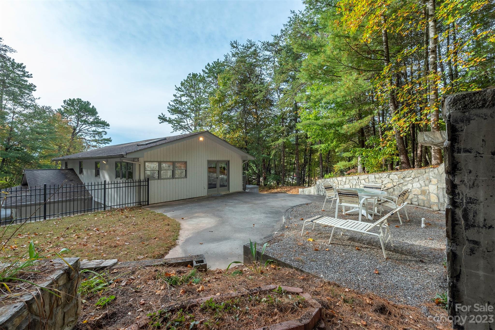112 Churchill Downs Drive Fairview NC 28730