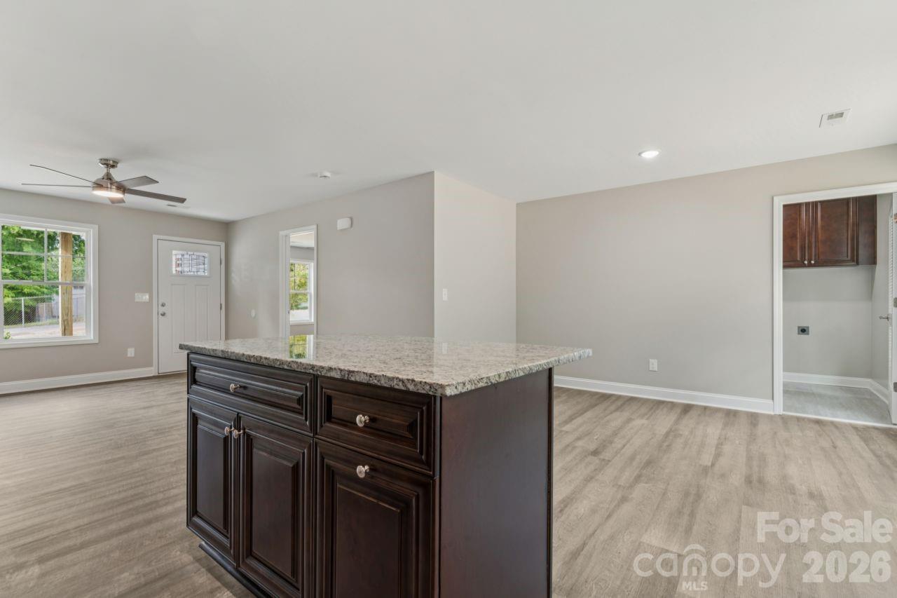 203 W 17th Street Kannapolis NC 28081