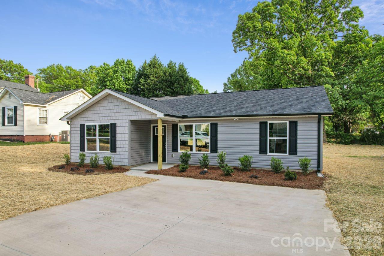 203 W 17th Street Kannapolis NC 28081