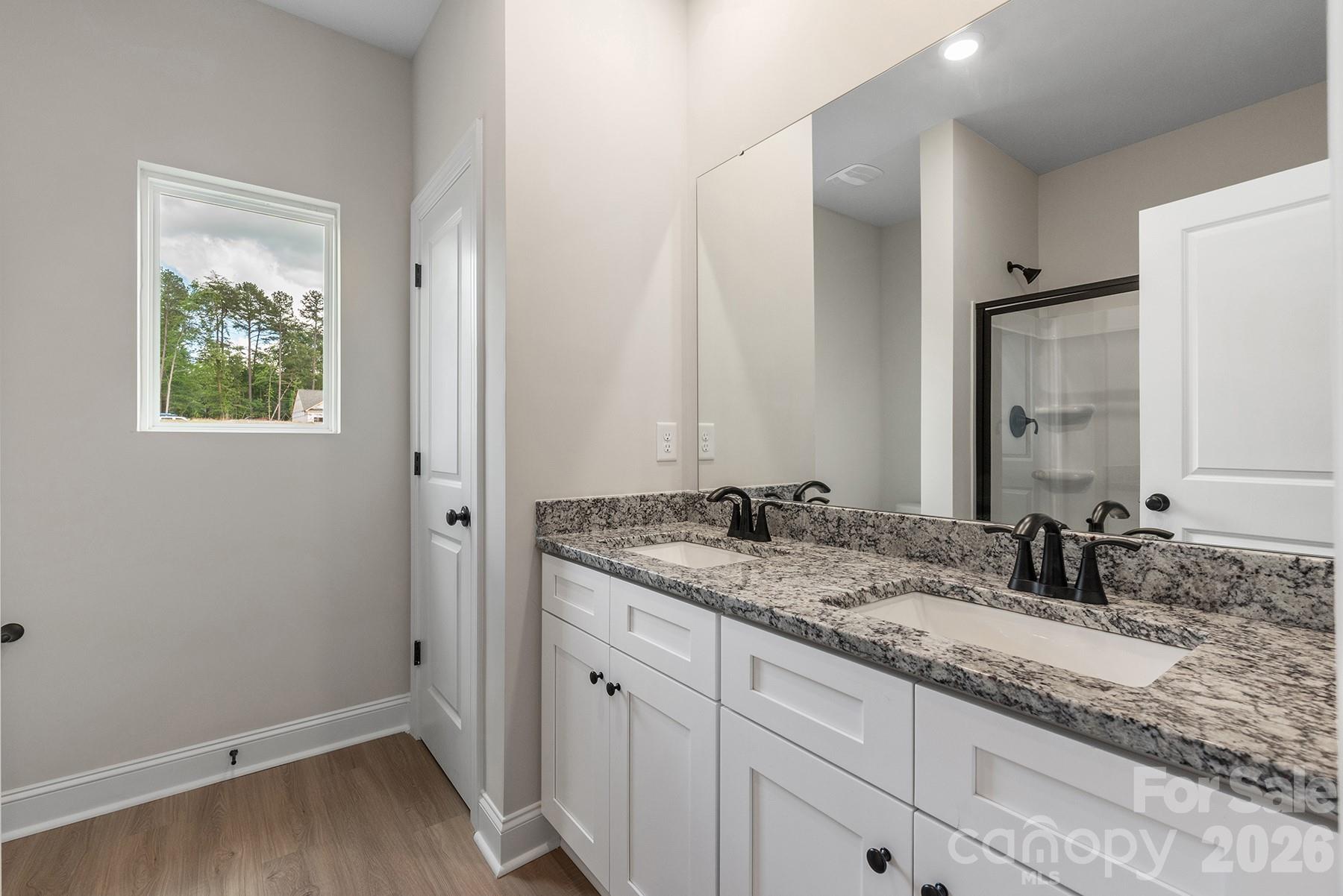 6607 Fairford Drive Charlotte NC 28215