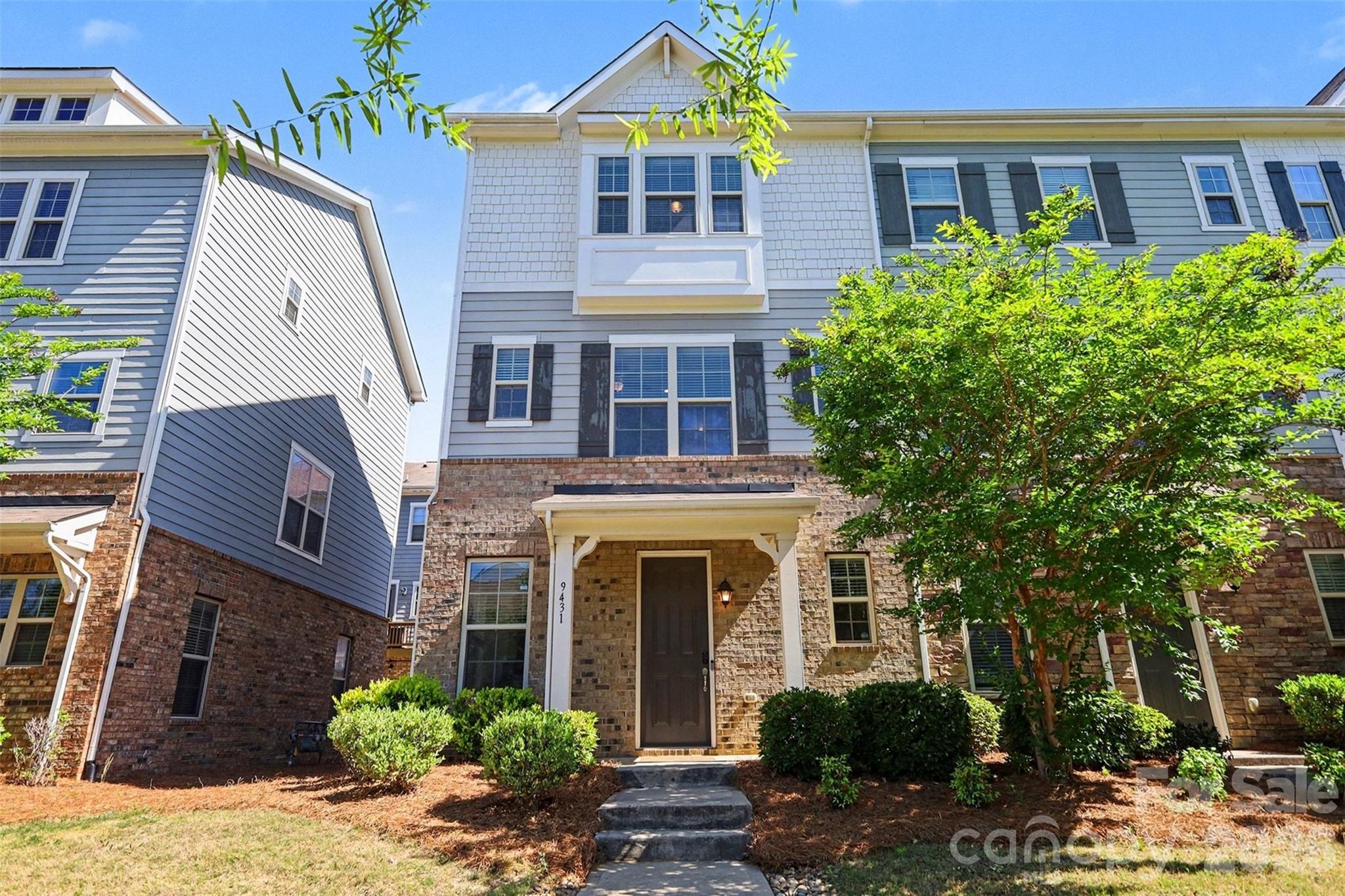 9431 Ainslie Downs Street Charlotte NC 28273