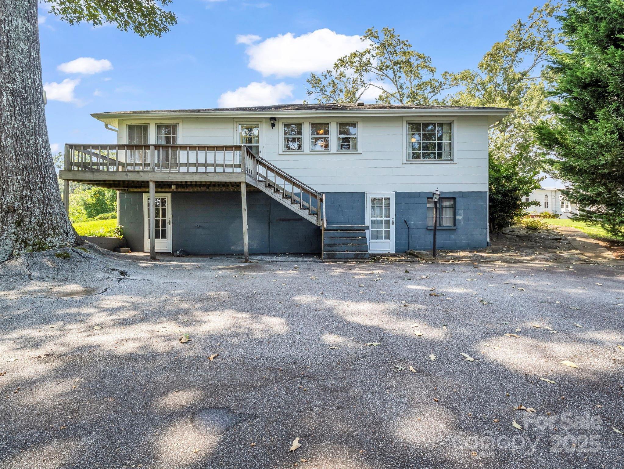 256 School Road Mill Spring NC 28756