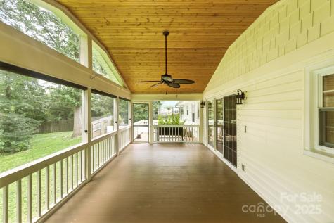 227 S Laurel Circle Drive Black Mountain NC 28711