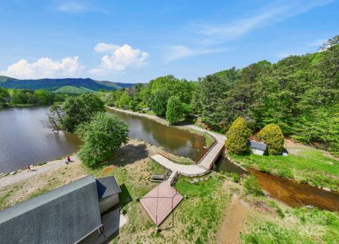 227 S Laurel Circle Drive Black Mountain NC 28711