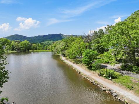 227 S Laurel Circle Drive Black Mountain NC 28711