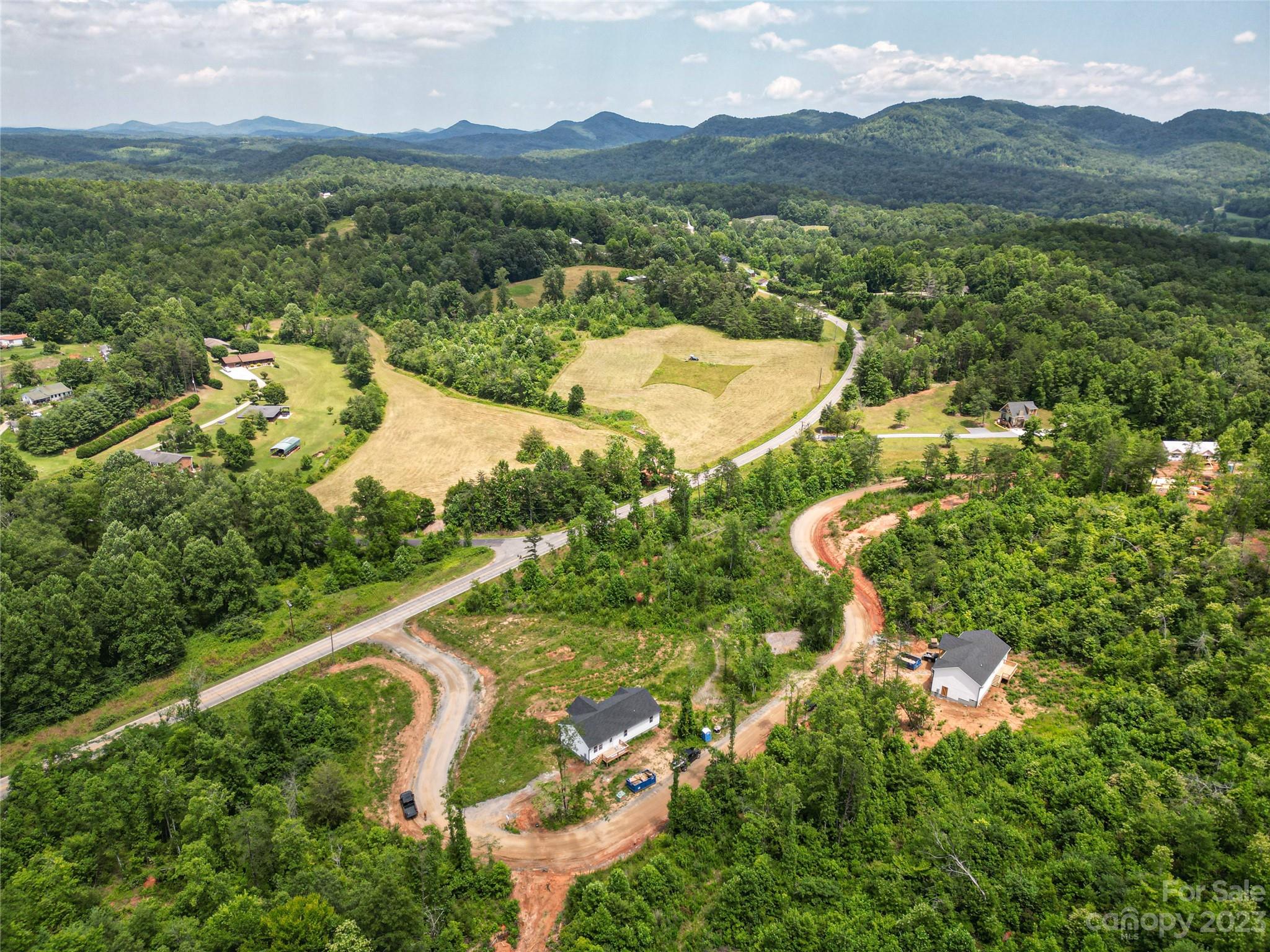 39 S Vineyard Village Drive Old Fort NC 28762
