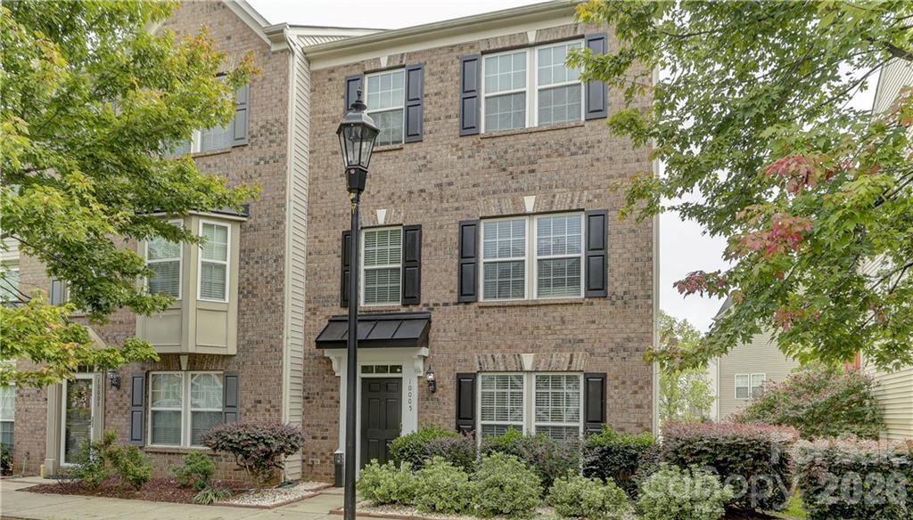 10005 Kings Parade Boulevard Charlotte NC 28273