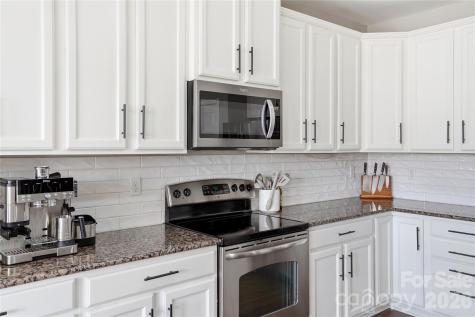 10005 Kings Parade Boulevard Charlotte NC 28273