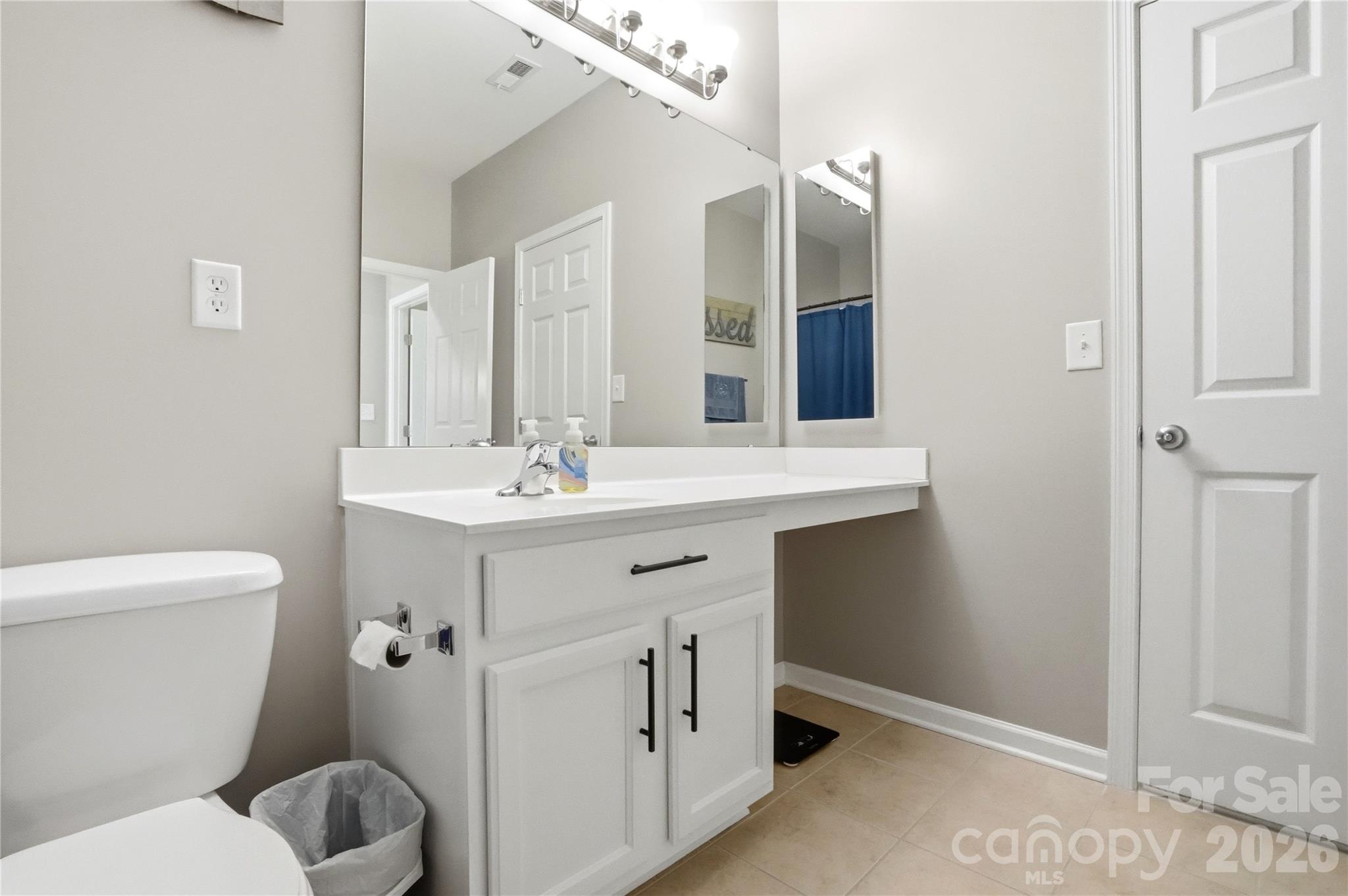 10005 Kings Parade Boulevard Charlotte NC 28273