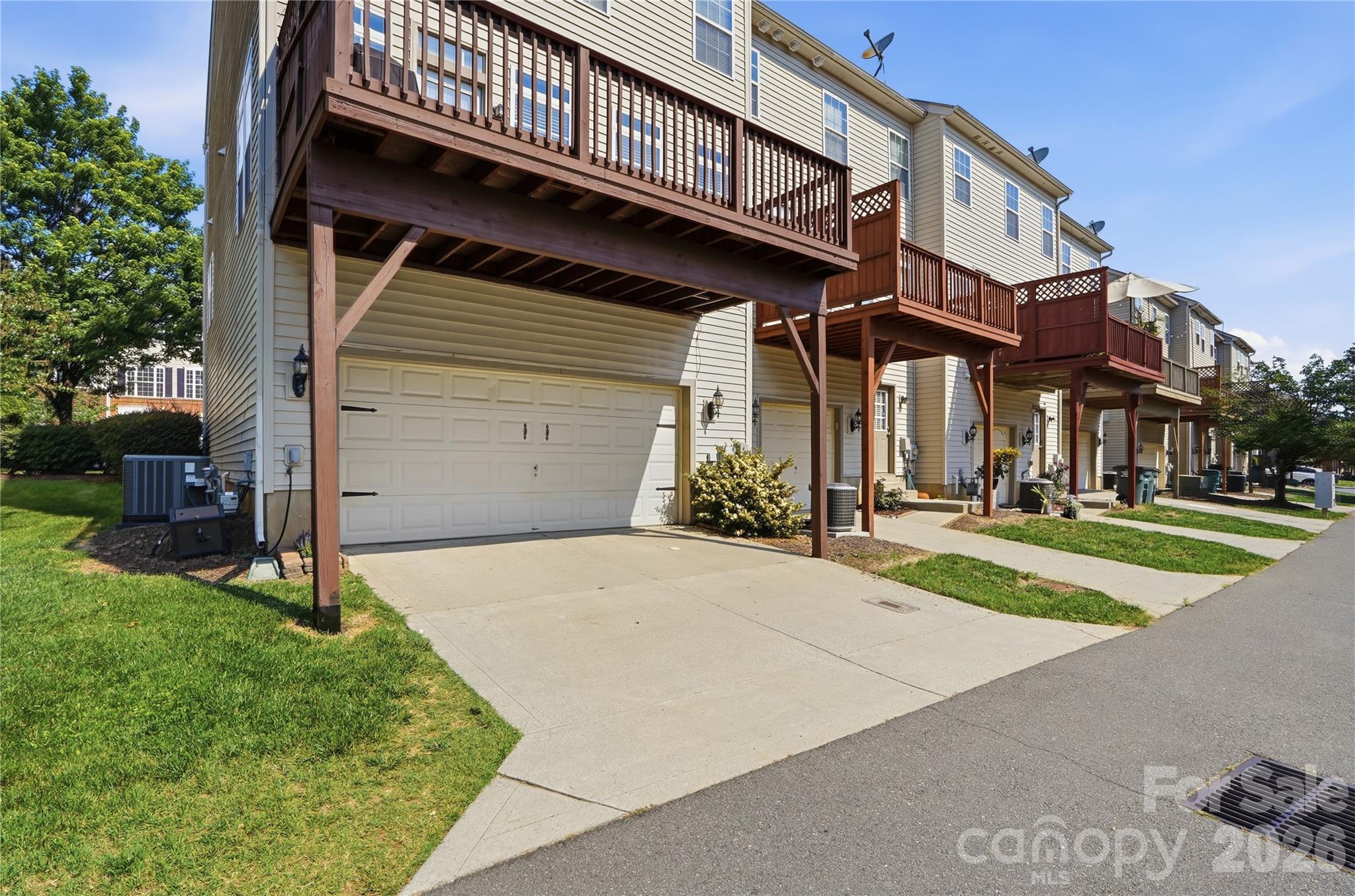 10005 Kings Parade Boulevard Charlotte NC 28273