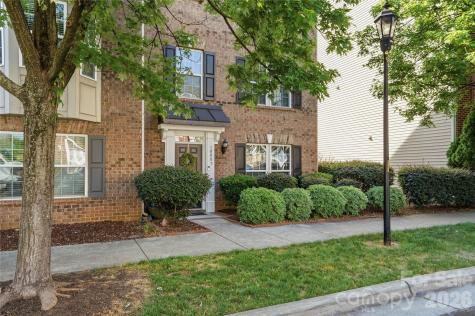 10005 Kings Parade Boulevard Charlotte NC 28273