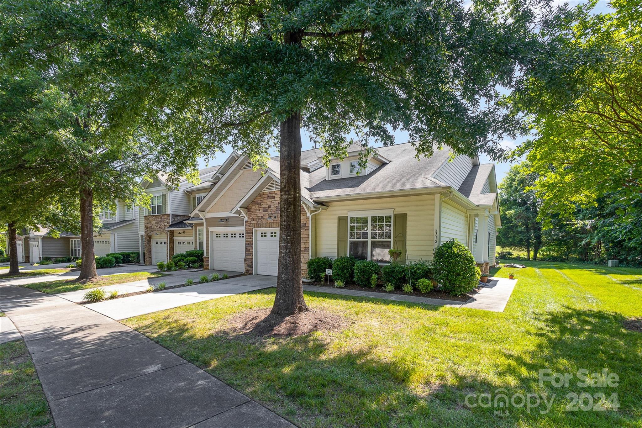 8312 Brookings Drive Charlotte NC 28269